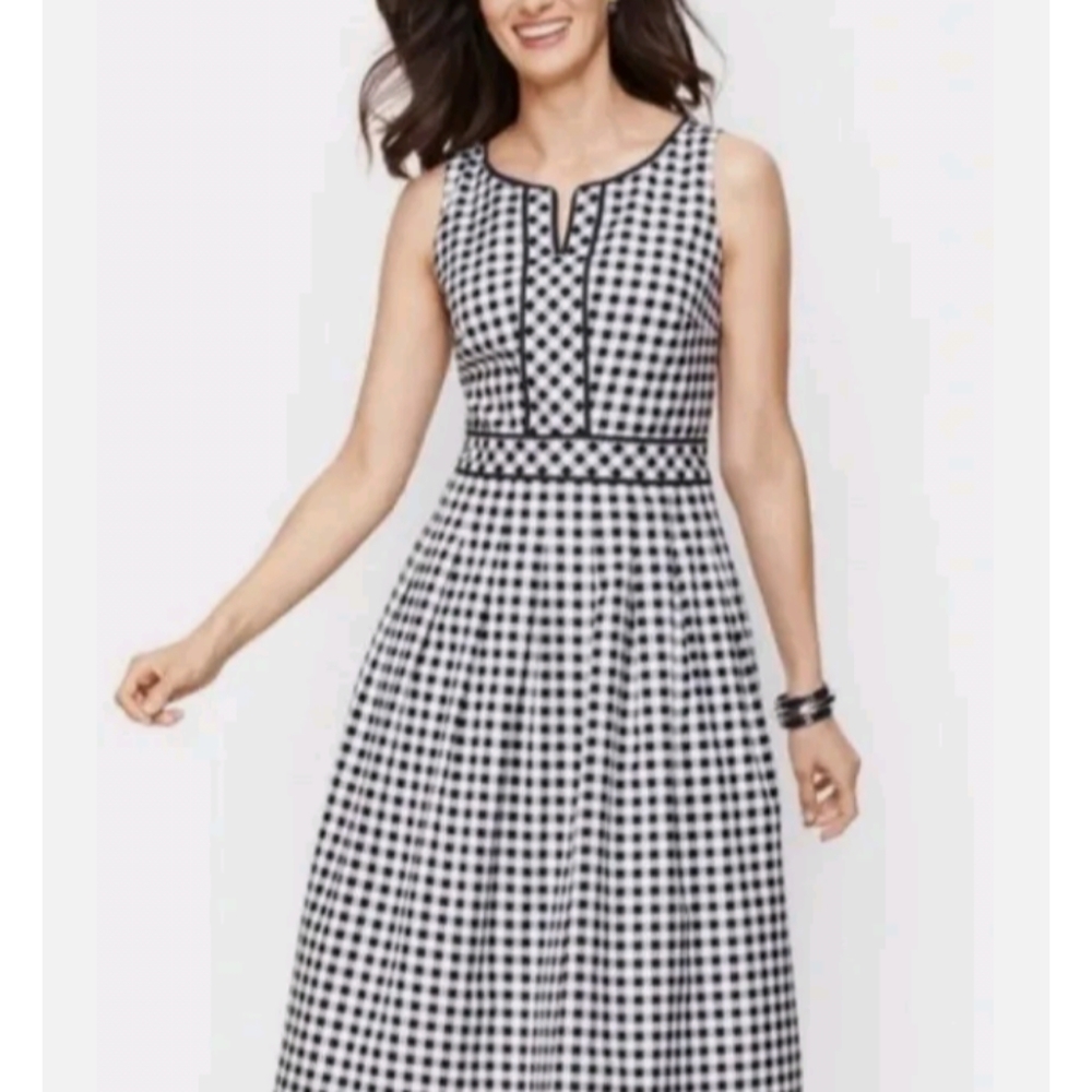 ❌❌SOLD Talbots Cotton Gingham Pleated Fit & Flare Dress | 14 - Picture 1 of 9